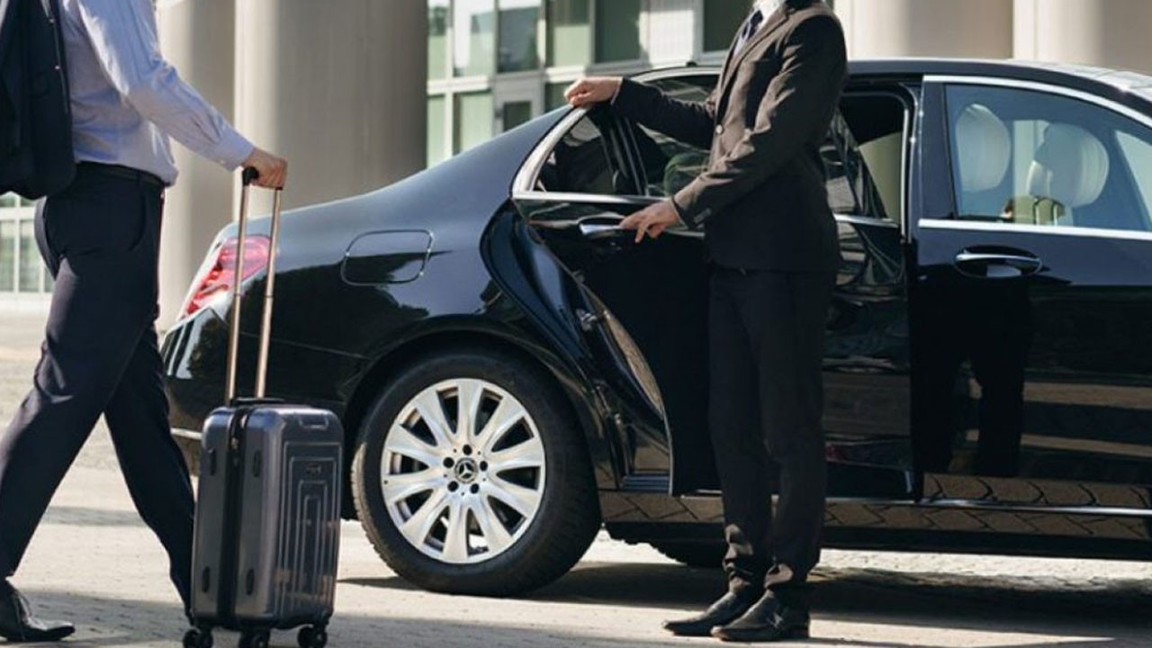 Why Airport Chauffeur Services Are Better Than Public Transport - Imperial  Ride