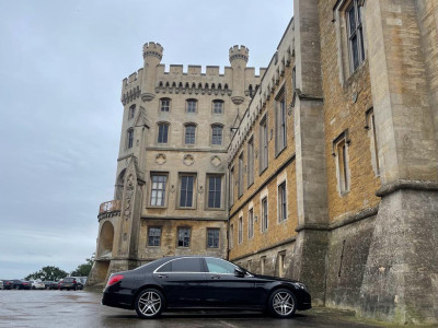 arrive-in-style-mercedes-s-class-belvoir-castle