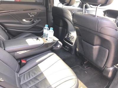 comfortable-legroom-in-s-class