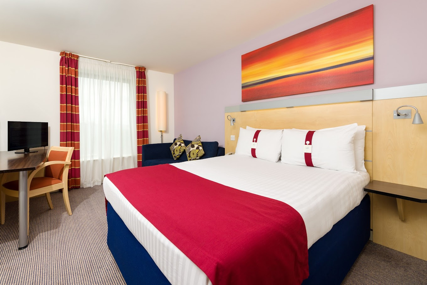 Holiday Inn Express London Stansted Airport